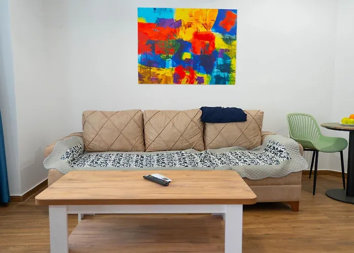 Urban - Main Area Apartment